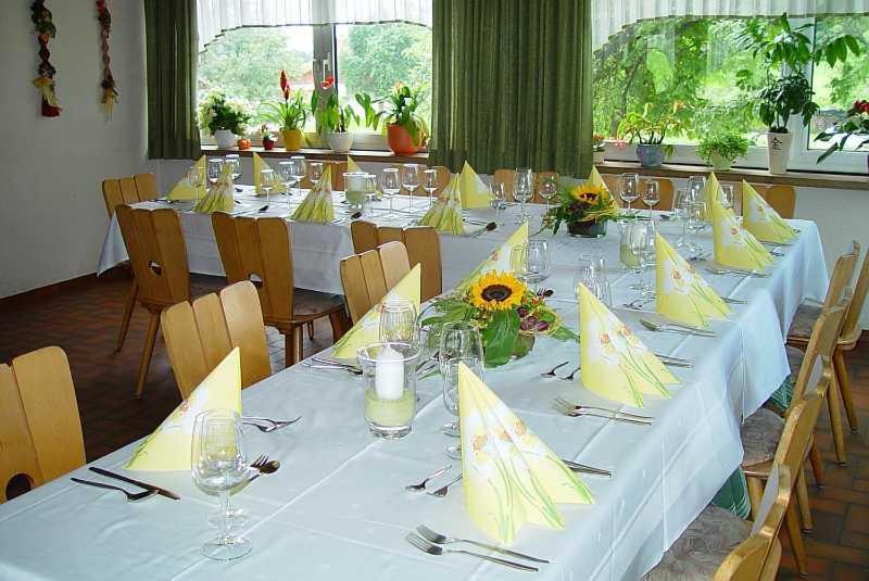 Gasthaus Und Pension Hintere Hofe 프라이암트 외부 사진